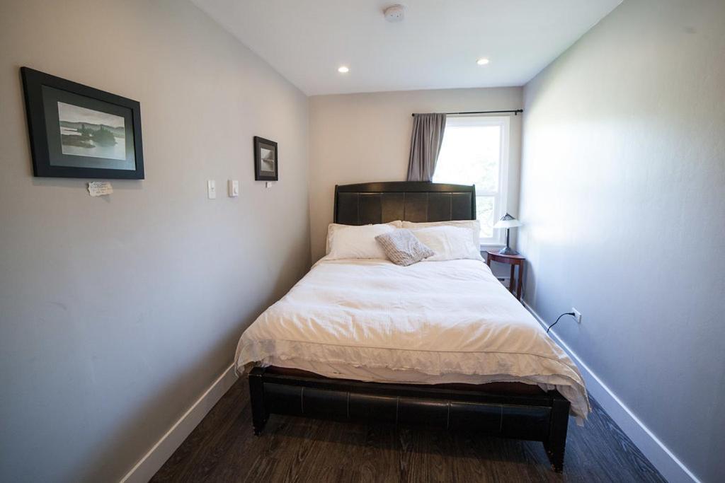 Huckleberry Cottage ปรินซ์รูเพิร์ต ภายนอก รูปภาพ